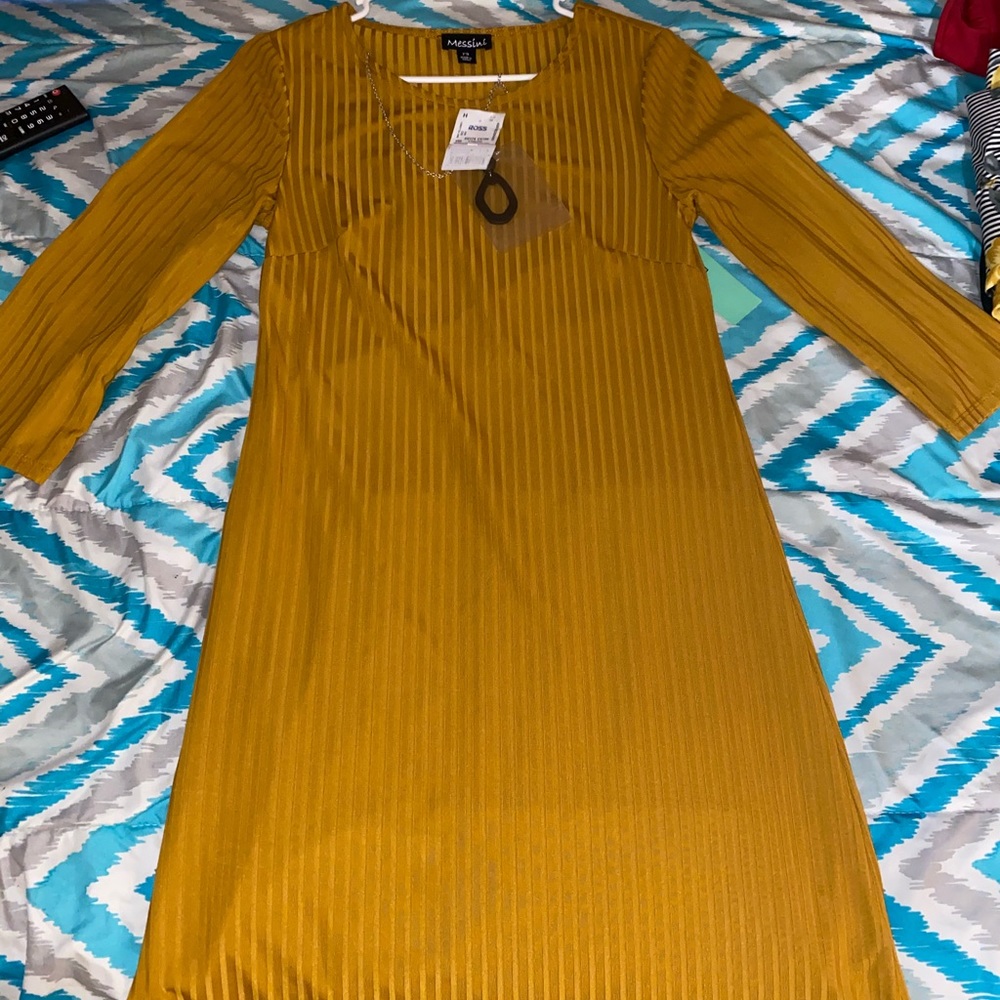 Yellow dress